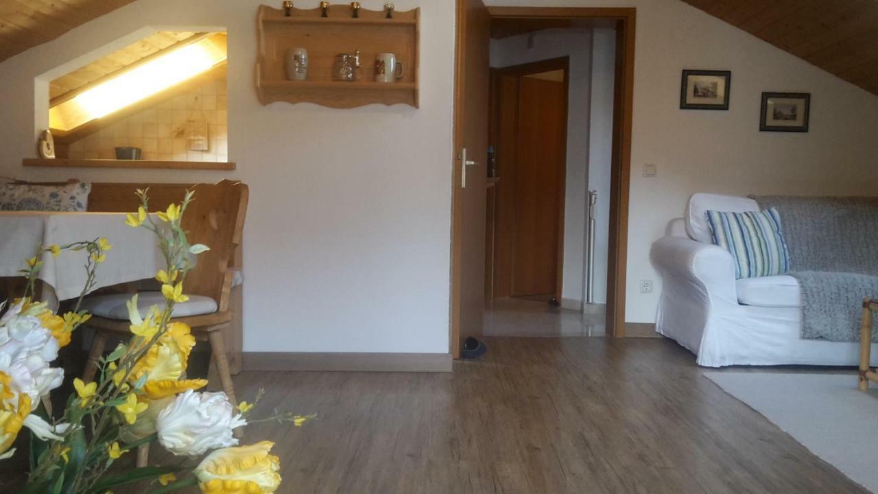 Ferienwohnung Franzi Гармиш-Партенкирхен Екстериор снимка